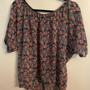 Forever 21 Sheer Floral Top w Short Elastic Hem Sleeve Size Large
